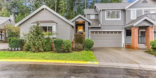 4133 248th Court SE
