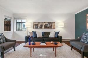 2219 Eastlake E