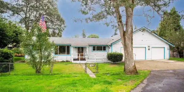 702 173rd S