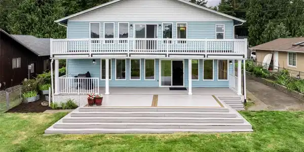7430 Lakeside SW