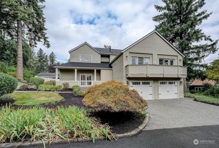 3000 Lake Sammamish NE