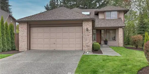 24201 SE 40th Place
