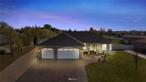 907 Sand Dunes