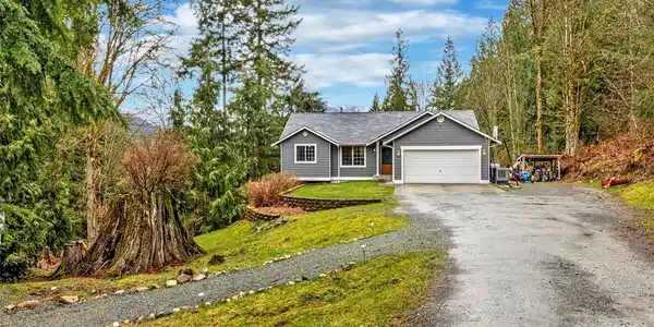 10205 333rd SE