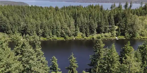 34 Silent Lake Road