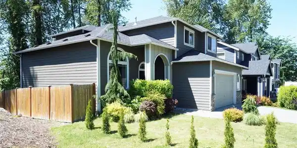 1108 116th SE