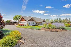 3020 Westshore NE