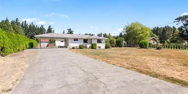 362 Wiser Lake