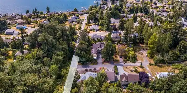 Toad Lake Road