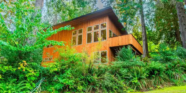 953 Lake Samish