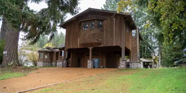 7409 Myers E