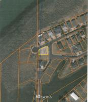 1300 W Marina Dr