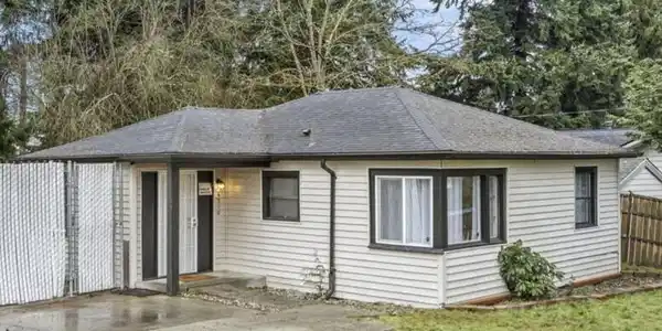 6310 Berkshire