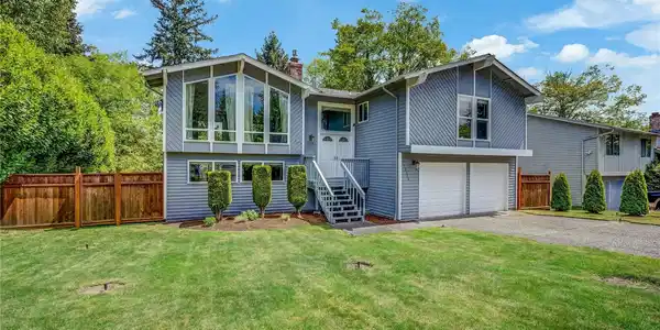 32100 43rd SW