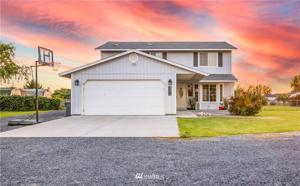 3174 Snow Goose NE