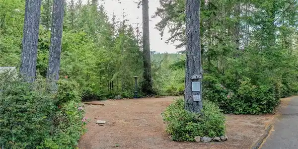 61 Pacific Vista