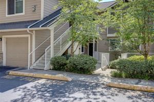 3500 Lake Sammamish SE