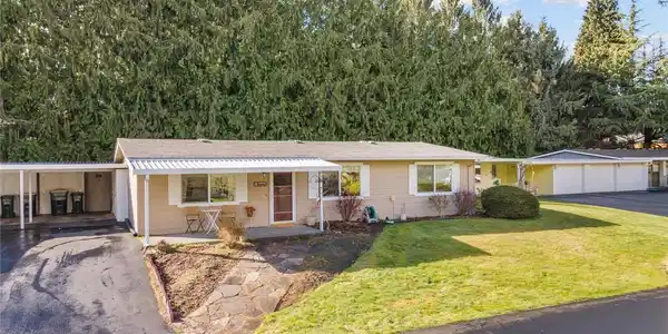 3300 Carpenter SE