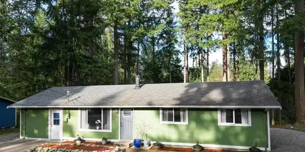 6510 194th E