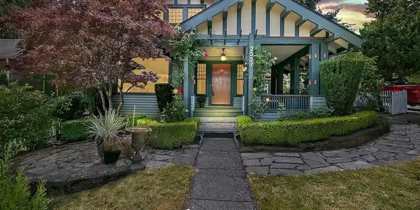 2327 Emerson