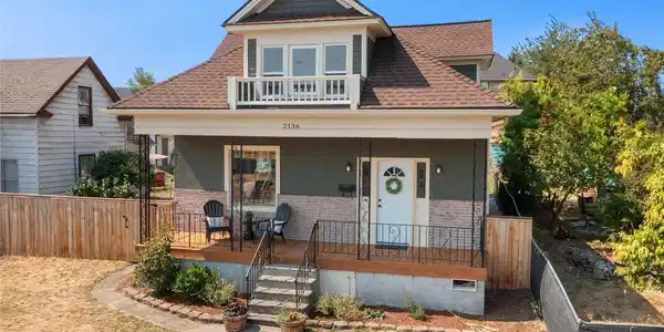 2136 Ainsworth