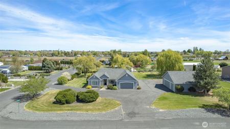 3171 Snow Goose NE