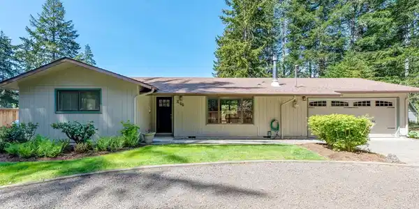 60 North Cove