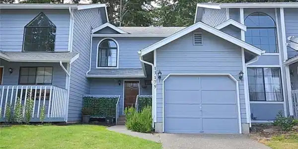 13175 Lakeridge NW