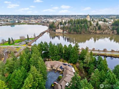 1406 Evergreen Park SW