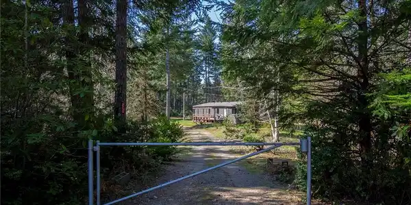 200 NE Sundown Drive