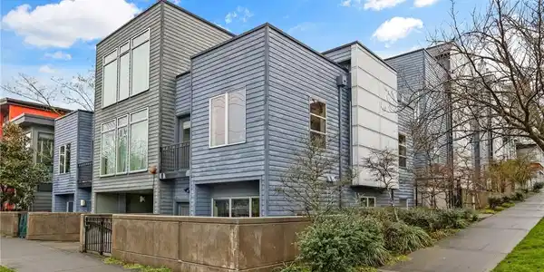 1106 Howell
