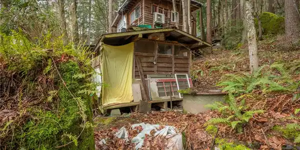1776 Emerald Lake
