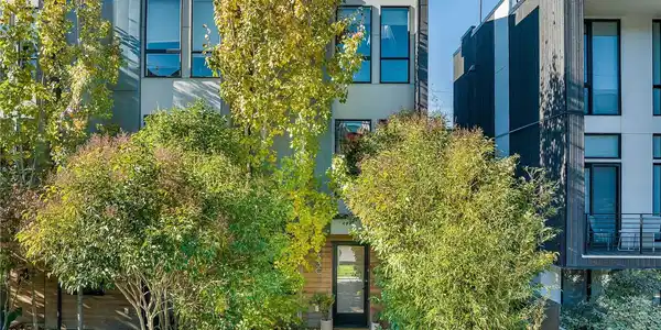 2233 Minor E