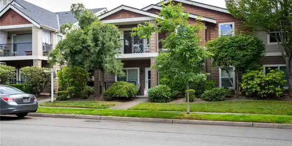 2130 Palisade