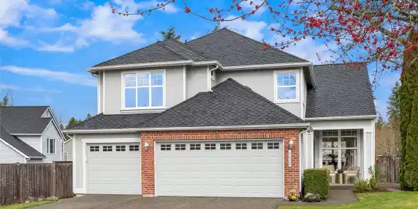 4038 251st SE