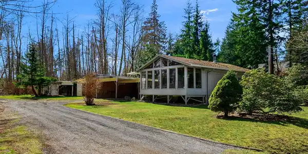 1318 150th NW