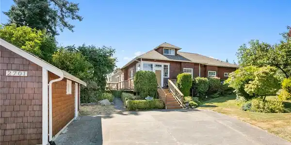 2701 Sylvan