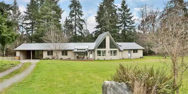 4294 Deer Lake Road