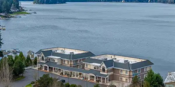 13140 Country Club SW