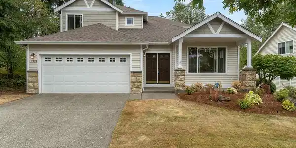 3228 6th NW