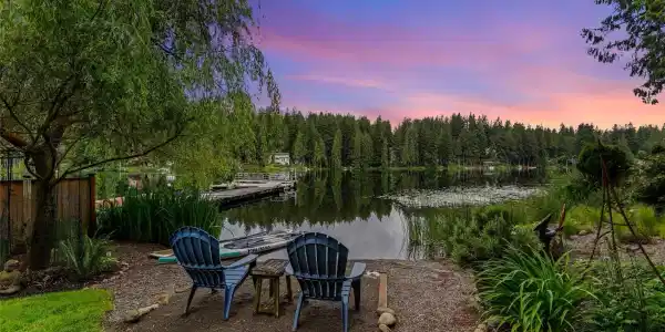 3231 Ames Lake NE