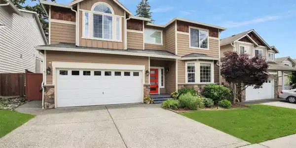 10107 28th SE