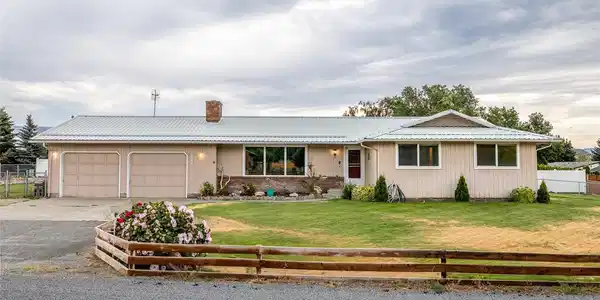 3093 Monterey