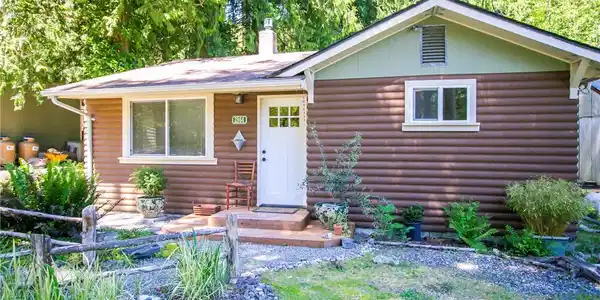 2964 Cedar Lane