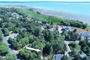 104 Duck Lake NE