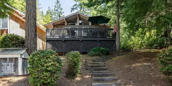 2071 Haven Lake