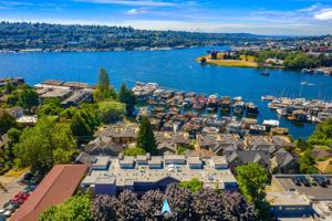 2611 Eastlake E