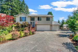 217 74th SE