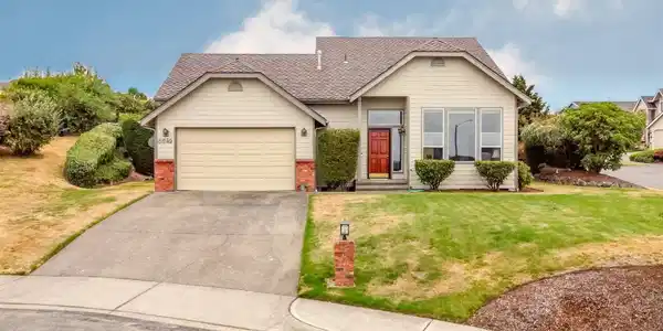 5519 23rd NE
