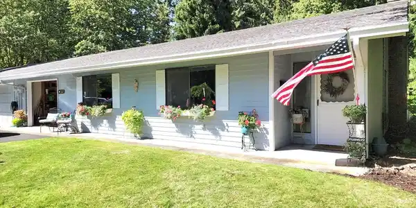 3300 Carpenter SE
